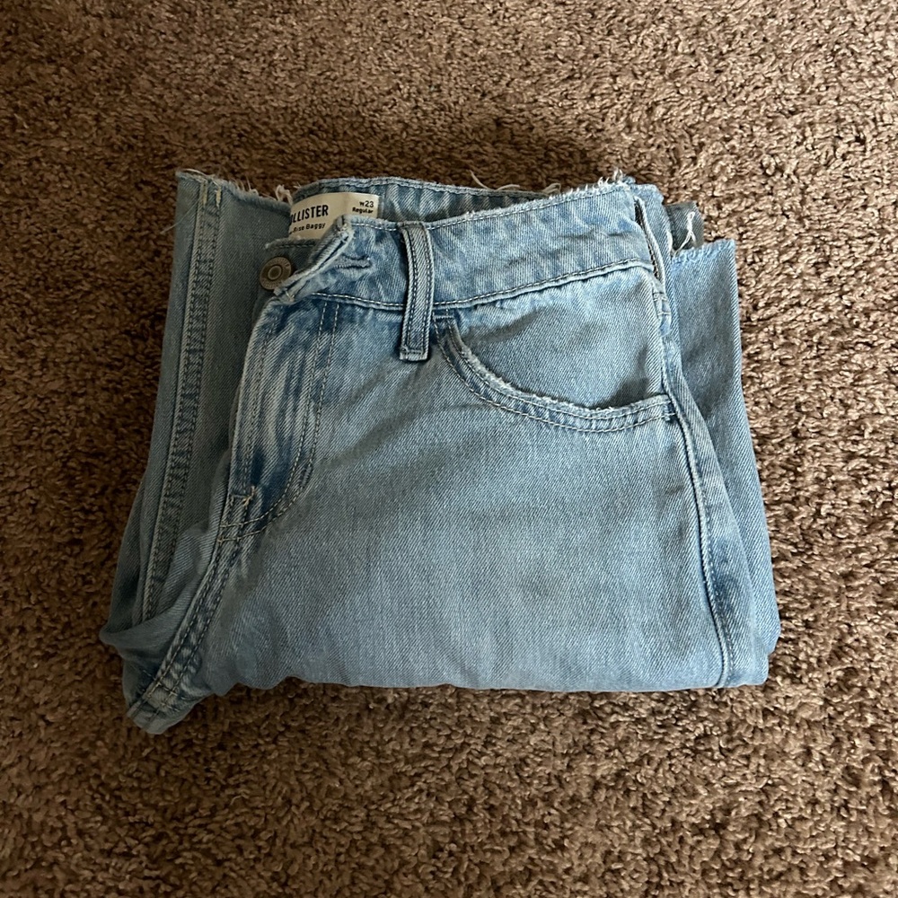 Hollister low-rise Baggy jeans size 000 W23 regular